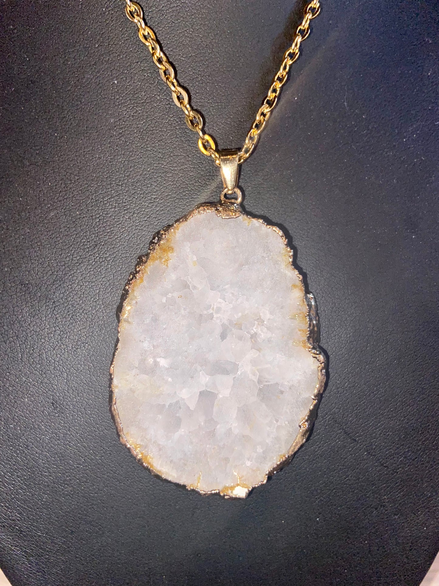 Dyed Agate Slice necklace