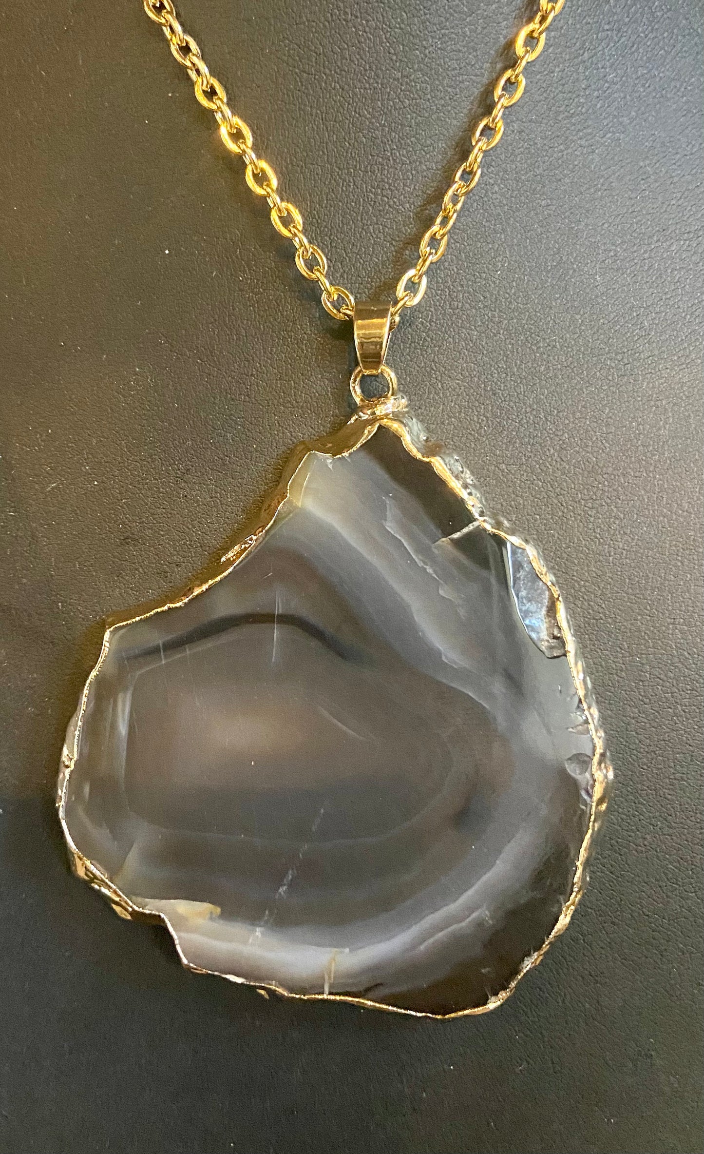 Dyed Agate Slice necklace