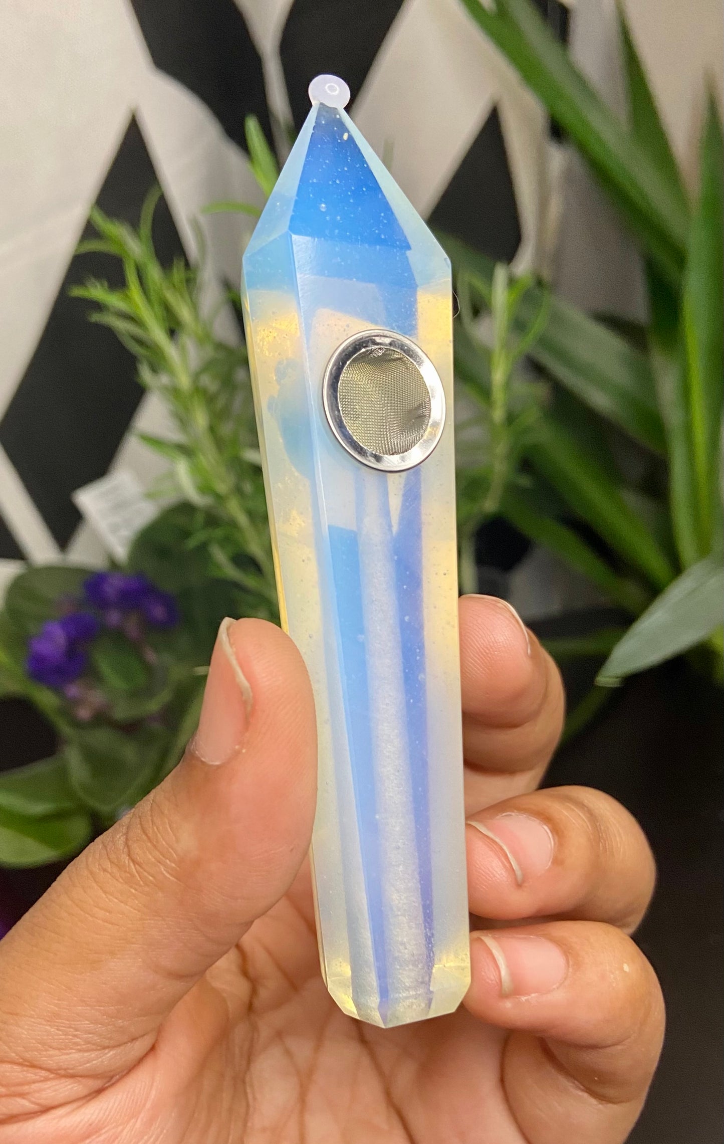 Crystal point pipe