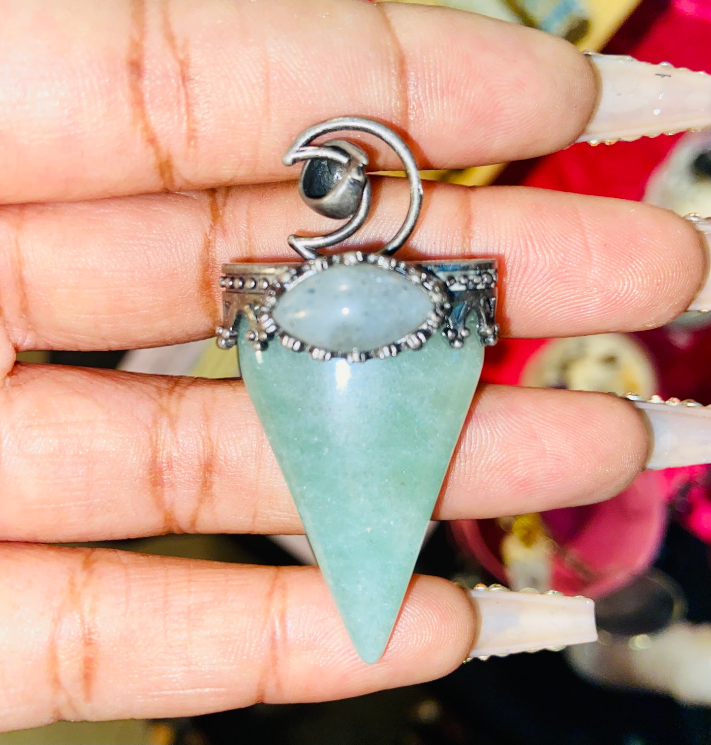 Triangular moon necklace
